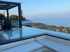 -瑰丽酒店·海吧·天际下午茶·现场DJ·天台酒吧