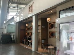 门面-奈雪的茶(深圳北站店)