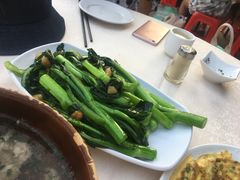 -鹏城人家海鲜酒家·23年老字号(较场尾店)