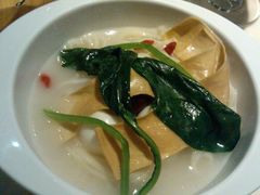 -滇釜火锅·能喝汤的火锅(车公庄店)