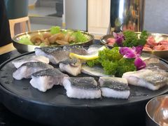 -臻牛烤肉