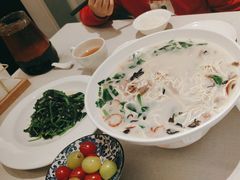 -狮王府淮扬菜(新街口友谊店)