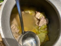 凤梨苦瓜鸡汤-隅乐胡椒虾·台湾菜·团建(皇岗店)