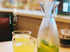 金桔柠檬汁-九龙湾茶餐厅(东门店)
