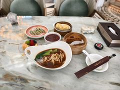 -浅深(世茂滨江精品店)