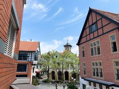 -钟书阁(松江泰晤士小镇店)