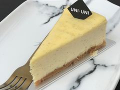-UNI UNI(环亚凯瑟琳店)