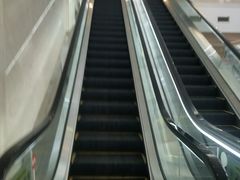 -保利MALL(天鹅湖店)