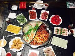 -仁虎老火锅(黄泥磅店)