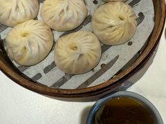 -馋三尺蟹粉小笼(人民广场店)