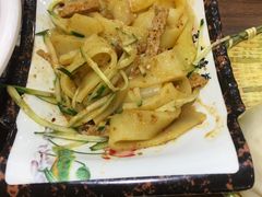 -清真·玛丽亚新疆菜主题餐厅(浙江中路店)