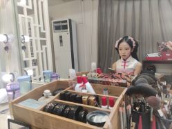 -盘子女人坊古装写真摄影