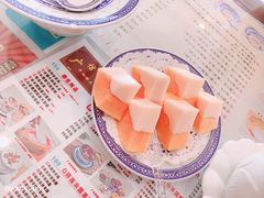 木瓜奶冻-广信牛奶甜品世家(台东店)