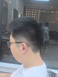 -苏豪美发S A L O N烫发染发