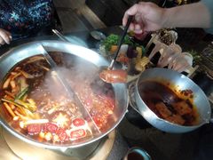 -湊湊火锅·茶憩(新中关购物中心店)