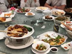 -山泉公馆酒家(广州东站店)