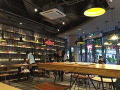 -乐凯撒披萨(东方新世界店)