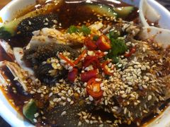 毛肚黄喉双脆-炉小二铜锅牛蛙•川湘菜(三里屯店)