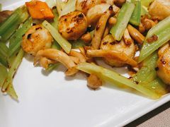 烧汁白玉菇炒带子-尚一汤 广东炖汤(金桥国际店)