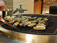 -东方红海鲜百汇(国际大厦店)