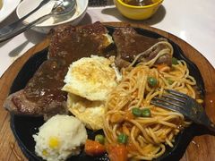 -豪客来牛排(中央花苑店)