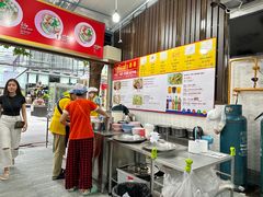 -榮泰米粉湯(Left Shop)