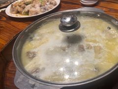 -侠成水上农庄(工业大道店)