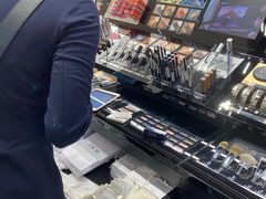 -Dior迪奥(上海世茂广场店)
