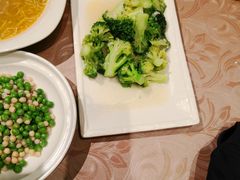 -东方明珠老上海8号餐厅