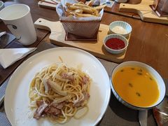 -C Cafe(朵云书院·戏剧店)