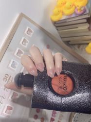 -倾·卿自助美甲美睫工作室