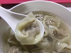 -周震馄饨