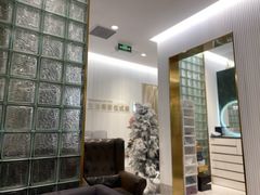 -海马体照相馆(环贸iapm大师爱情店)