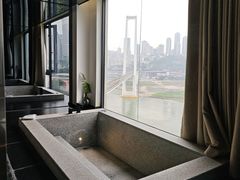 -Yolo私汤温泉设计师酒店(重庆南滨路店)