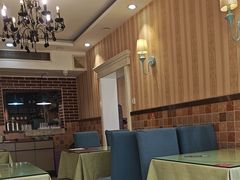 -桃子餐厅·天津菜(王顶堤总店)