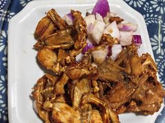 椒盐牛蛙-唔呶喔哩酒家(生产街店)