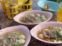 -榮泰米粉湯(Left Shop)