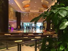 -广州中心皇冠假日酒店·汇点大堂吧