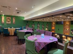 -香巴拉云南餐厅(华莱坞店)
