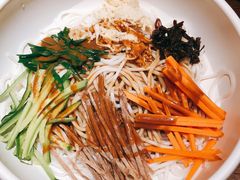 鸡丝凉米线-云海肴·汽锅鸡·云南菜(领展购物广场·中关村店)