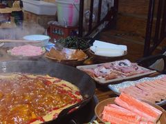 -周幺妹重庆老火锅(银泰城总店)