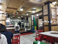 大堂-俭让佬妈现卤串串(温江总店)
