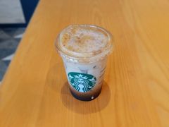 -星巴克臻选(成都环球乐天店)