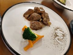 -V Bar海景扒房(北海湾惠龙万达嘉华酒店)