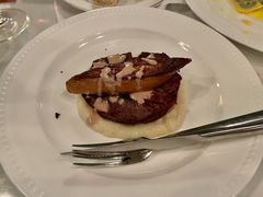 菲力牛排配鹅肝-Fiume福弥意大利餐厅