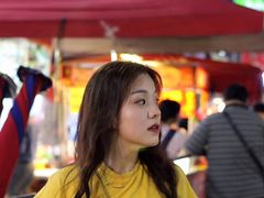 -六合夜市