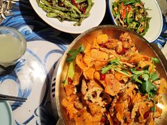 -川流不息·地道川菜·小龙虾(新松江路店)