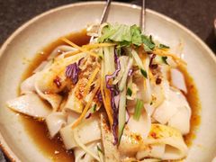 羊毛工镇凉皮-丝路金桃·新疆菜(徐汇店)