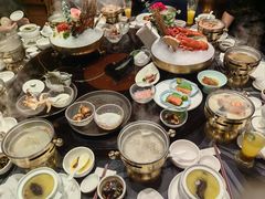 -半岛翡丽海鲜自助餐厅(观风亭店)
