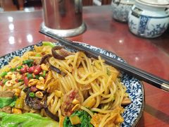 -螺世纪螺蛳粉·桂味小排档(裕德店)